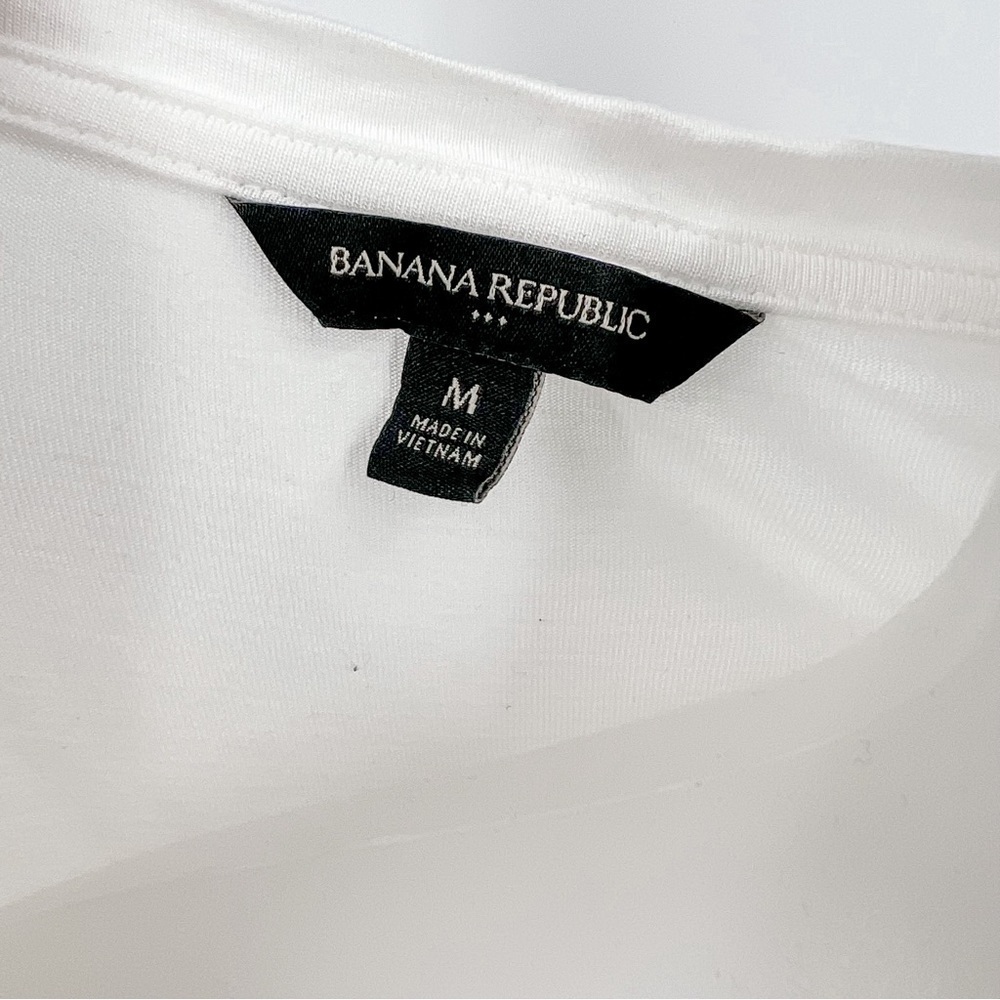 Banana Republic white shirt with fun sleeves - Picture 3 of 5